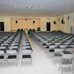 Uni Beach Hotel